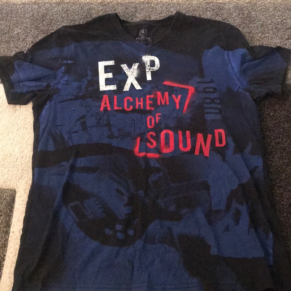 Express shirt